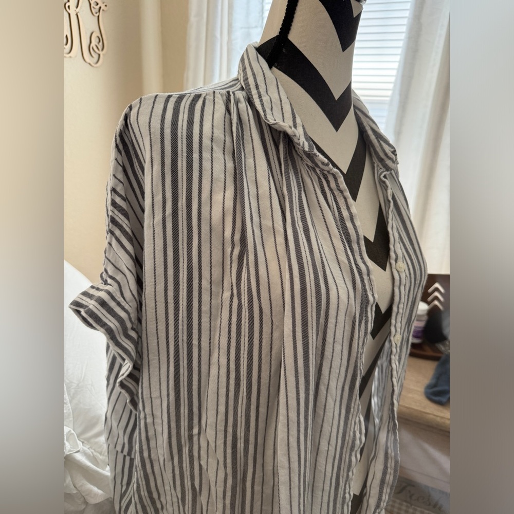 Breezy button up